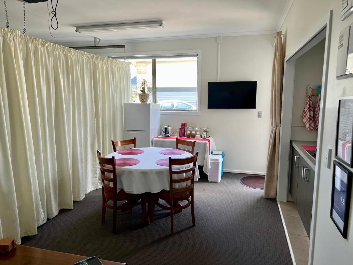 Bed and Breakfast Jennie'S In Whitianga Exterior foto